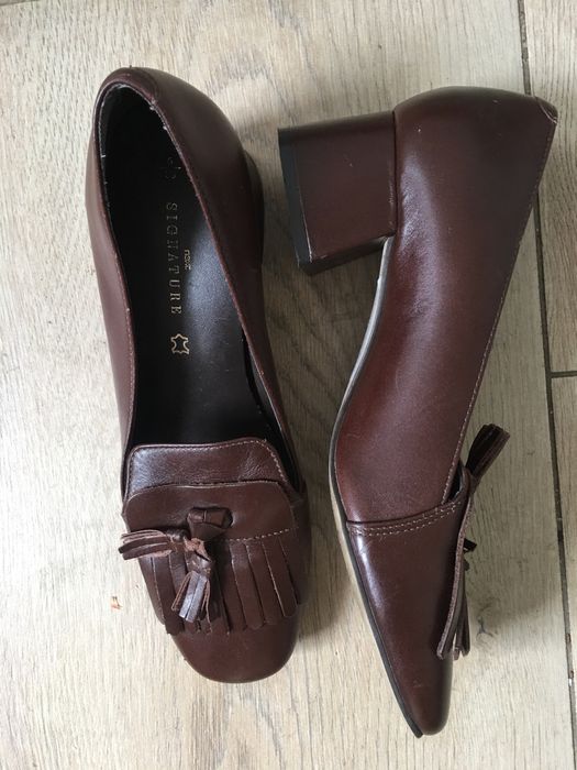 Next Signature buty skórzane z chwostami na obcasach-5/38