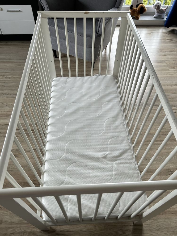 Łóżeczko GULLIVER Łóżko dziecięce z materacem, biały, 60x120 cm