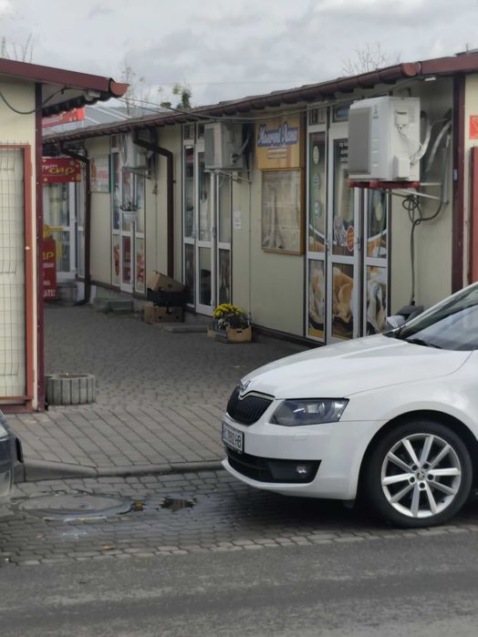Торгове приміщення Винники (ринок , продукти харчування)