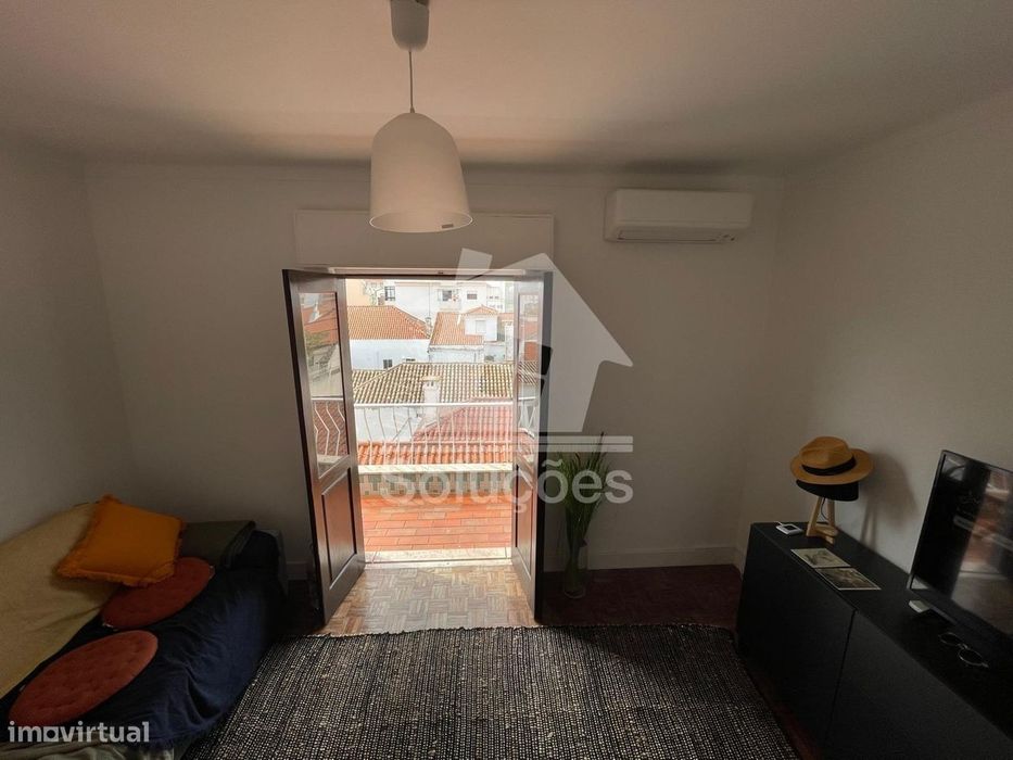 Apartamento T2 no centro de Portimão para Arrendamento ao ano