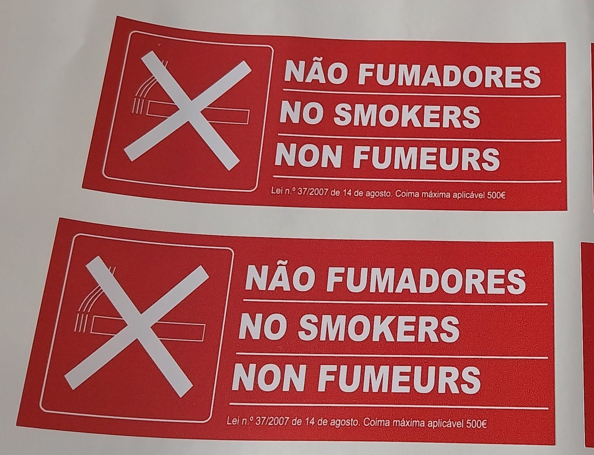 Sinaléticas Não fumadores e fumadores