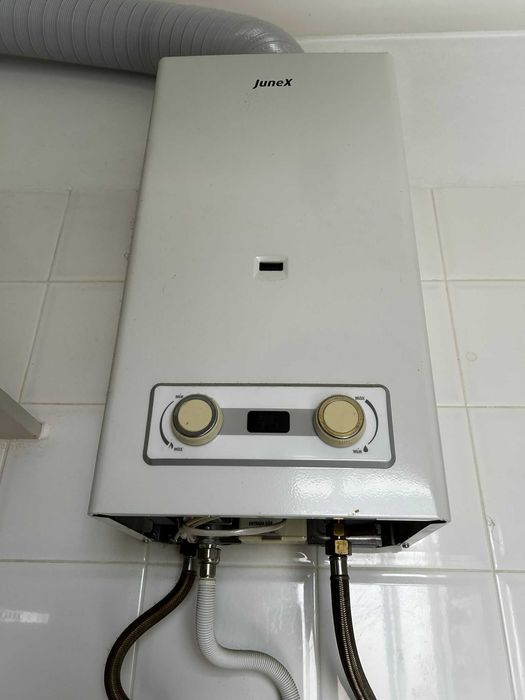 Esquentador Junex