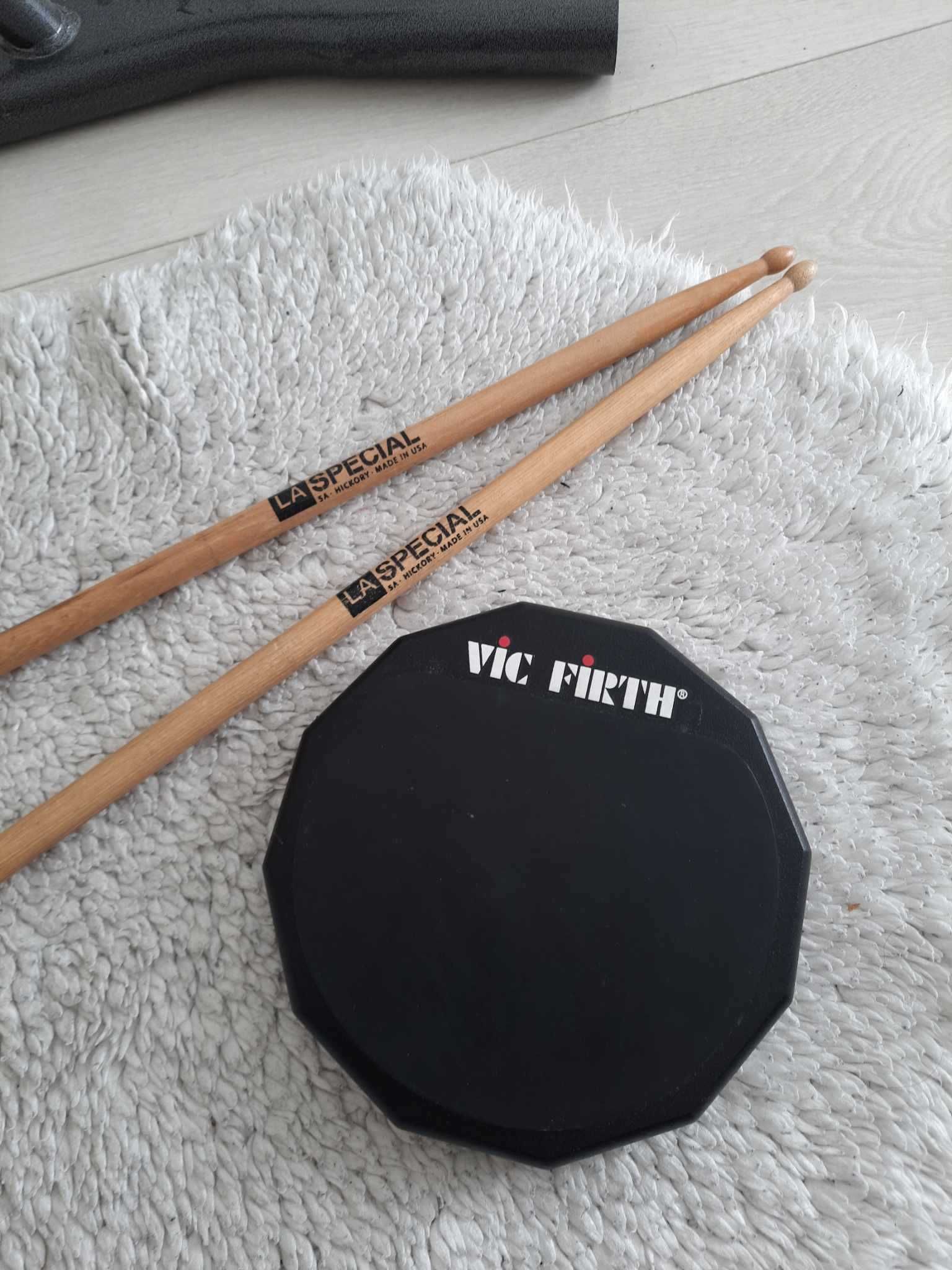 dwustronny pad ćwiczeniowy vic firth 6 cali + pałki la special