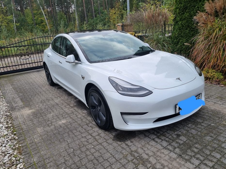 Tesla 3 Long Range AWD Dual Motor