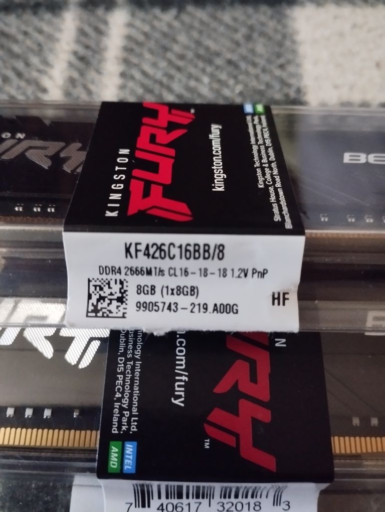 DDR4 Kingston Fury 16gb