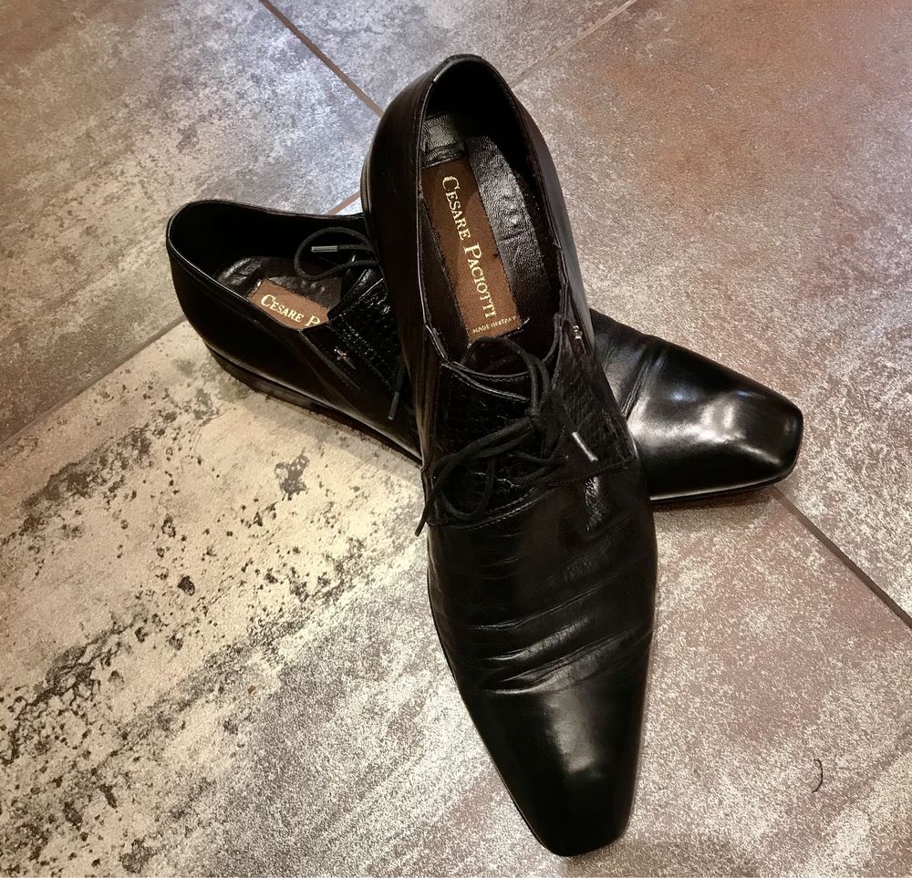 Мужские туфли Cesare Paciotti, черного цвета, р11,5(45,5)