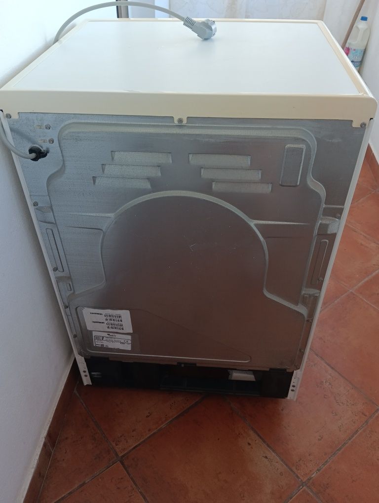 Máquina secar roupa Whirlpool (baixa preço)
