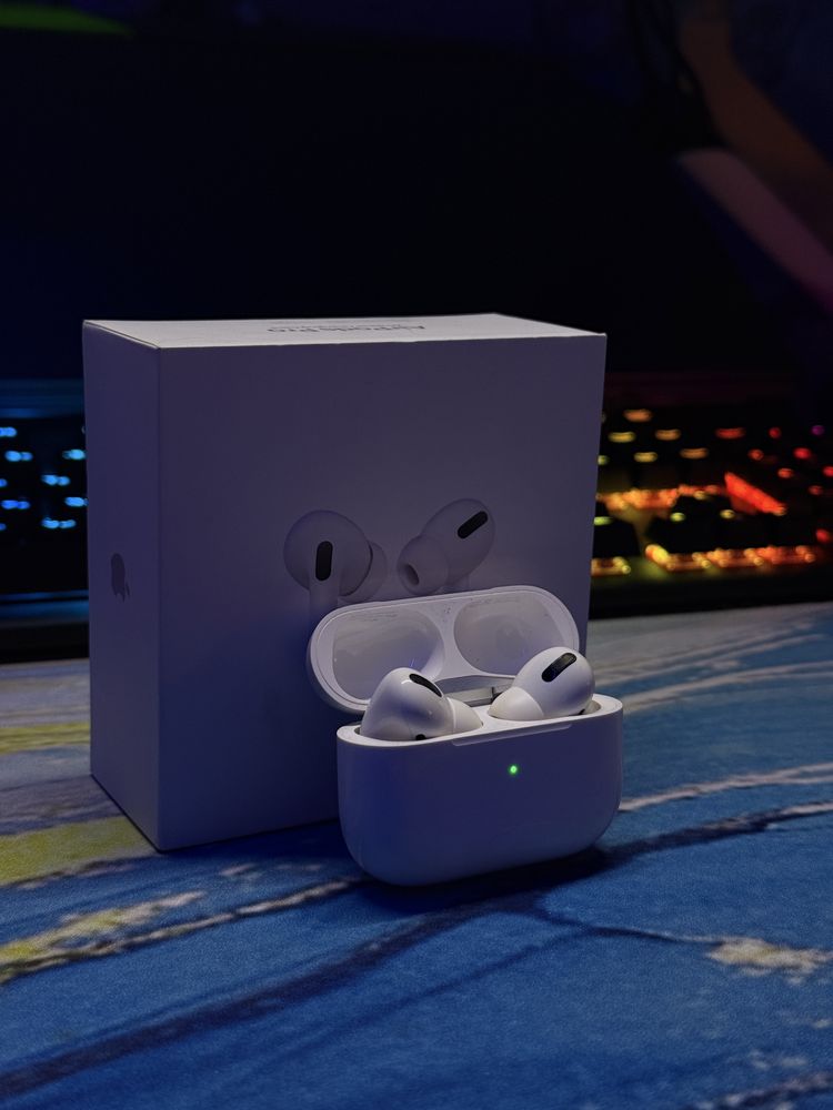 AirPods Pro Original by Apple