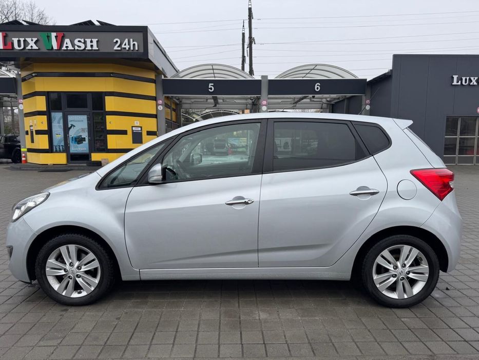 Hyundai IX20, АВТОМАТ, 1.6 бензин MPI