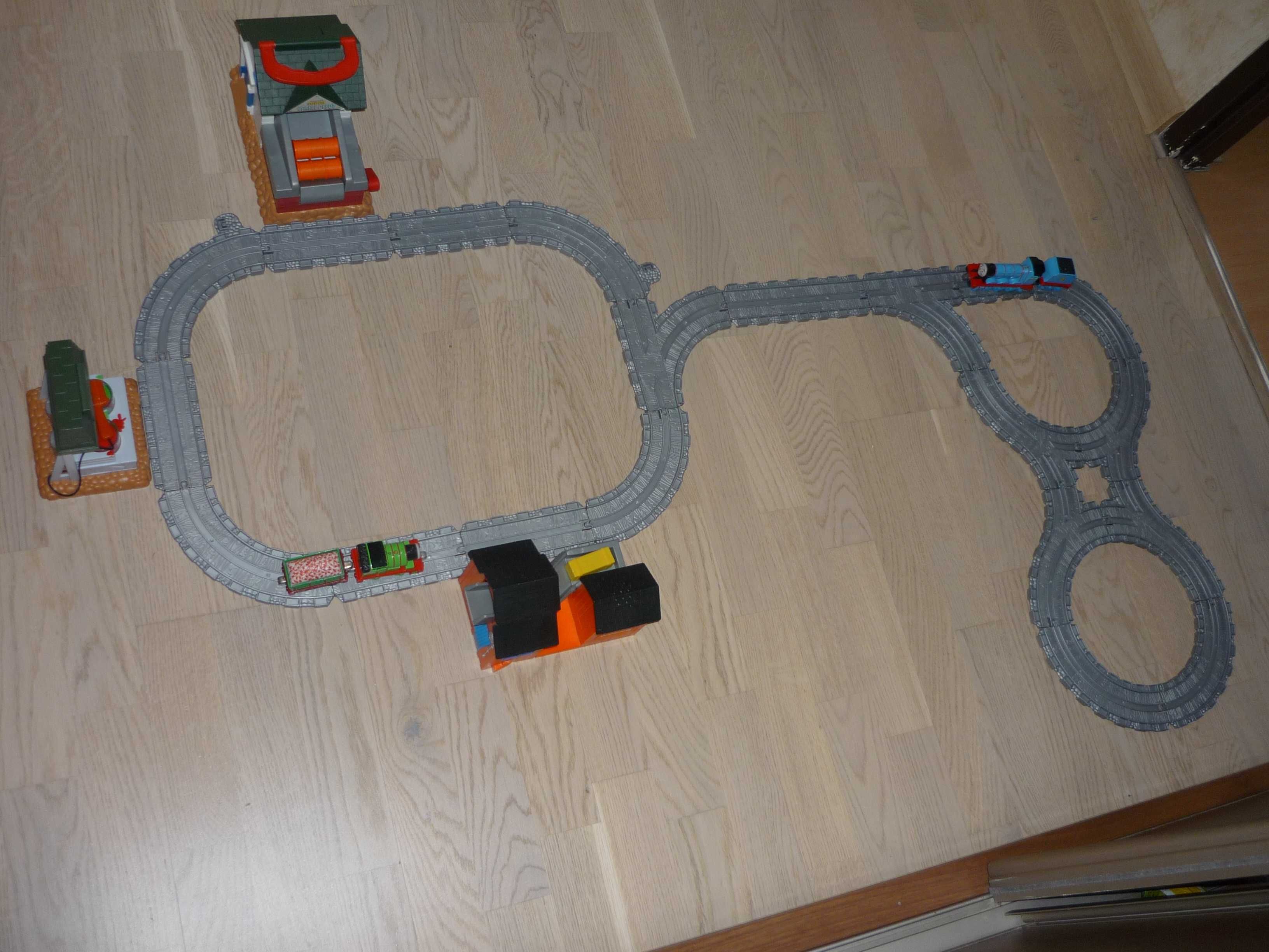 Tomek i przyjaciele Tory Lokomotywa Wagonik Budynek SODOR Załadownia