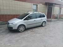 Продам Ford C-MAX в гарному стані.