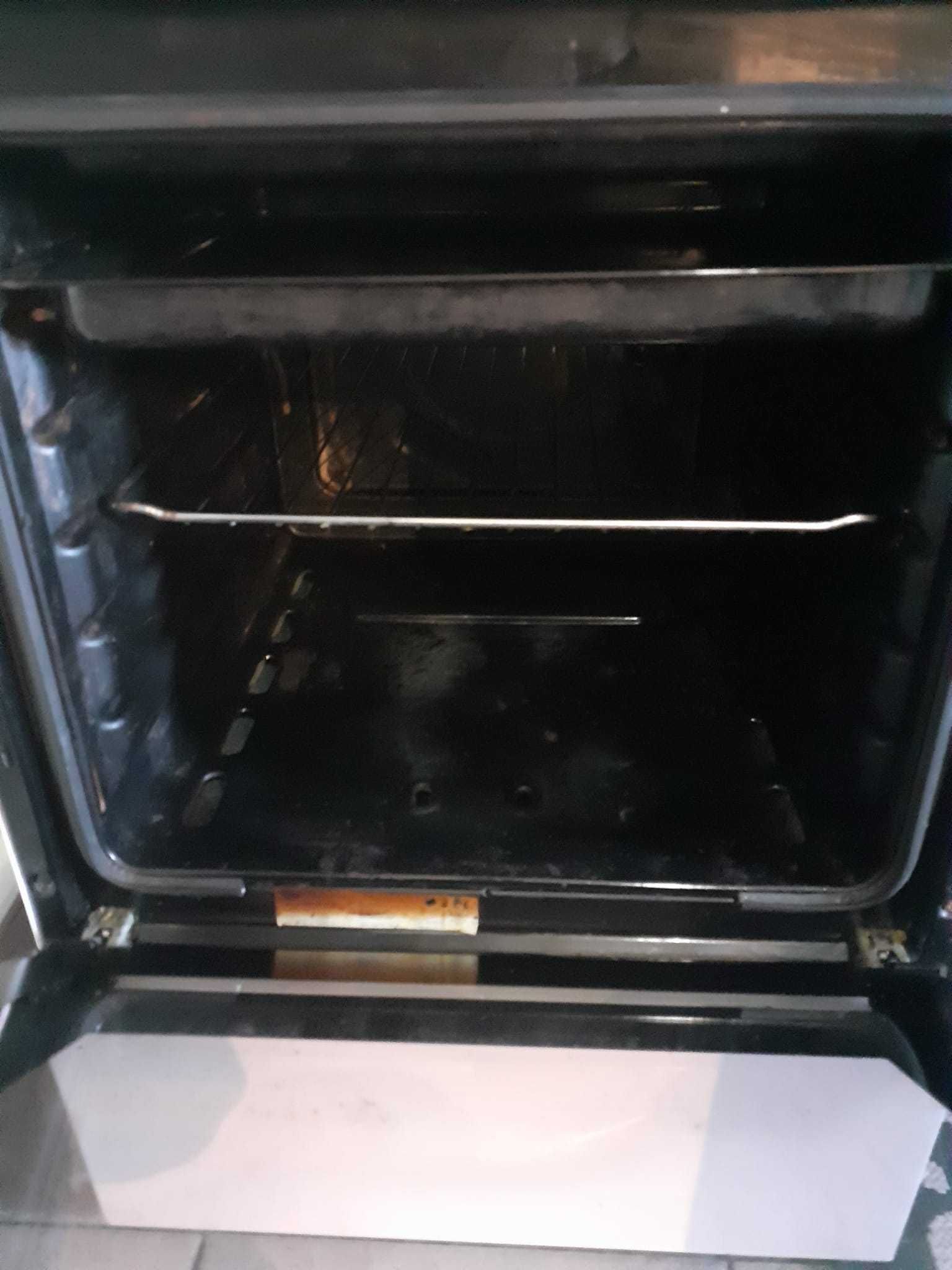 Kuchenka gazowa biała