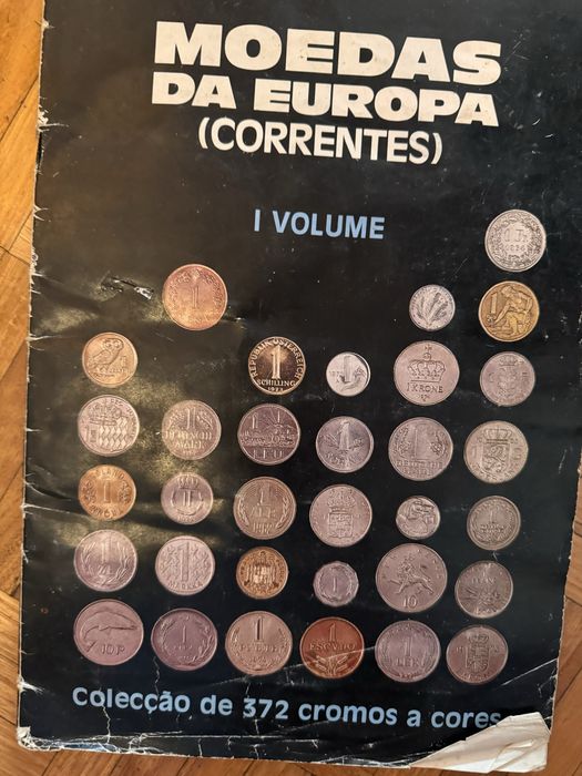 2 cadernetas cromos coleçāo volume I e II Moedas da Europa Correntes