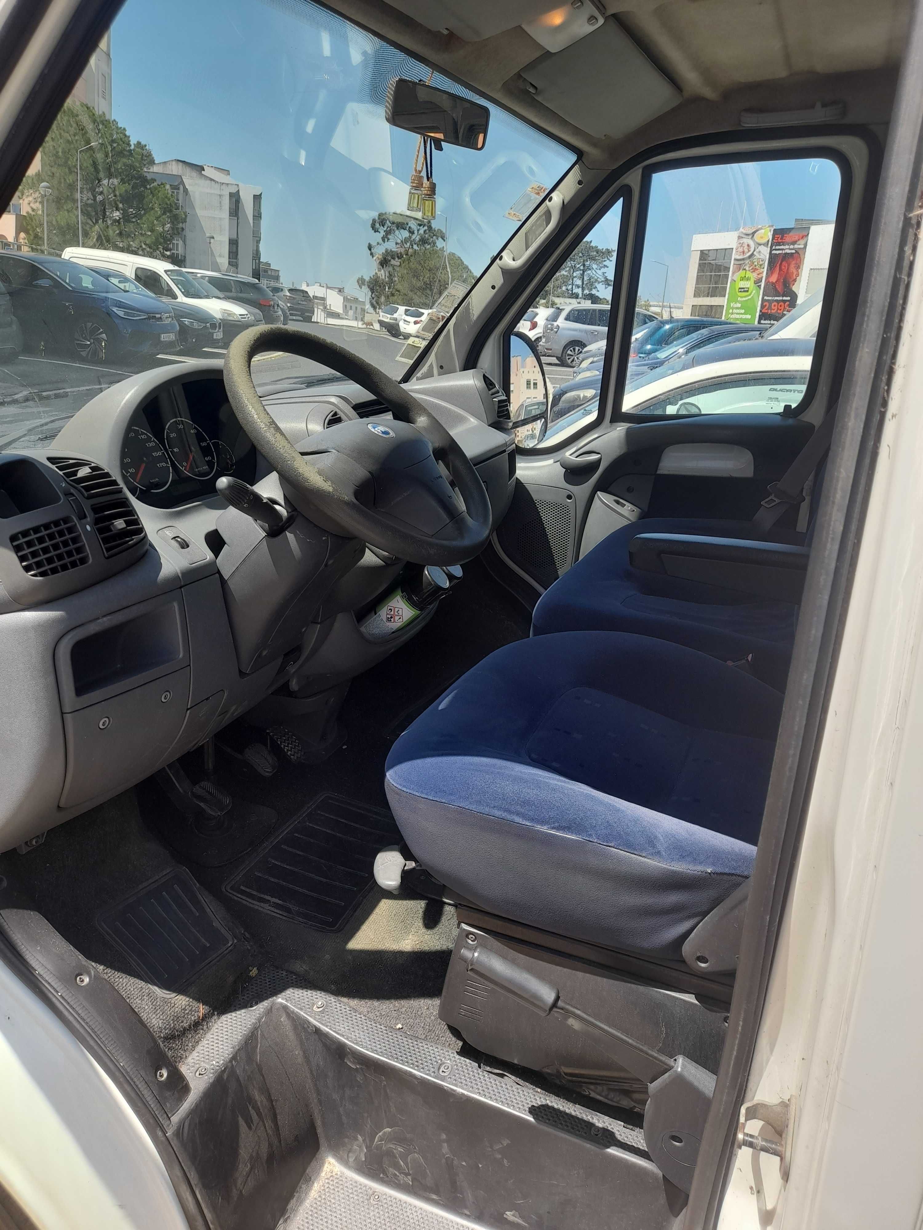 Fiat ducato 2006 2.3jtd 9 lugares