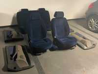 Komplet foteli, kanapy i boczków Lancia Kappa niebieskie przedlift