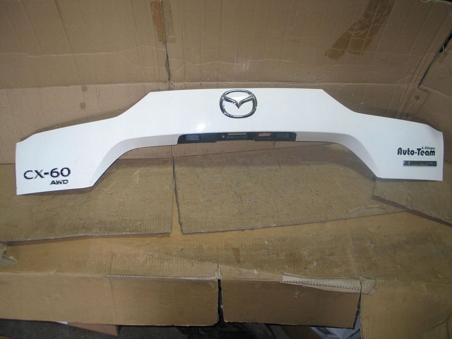znaczek listwa klapa panel blenda klapy mazda CX-60 CX60 KBB3-50851