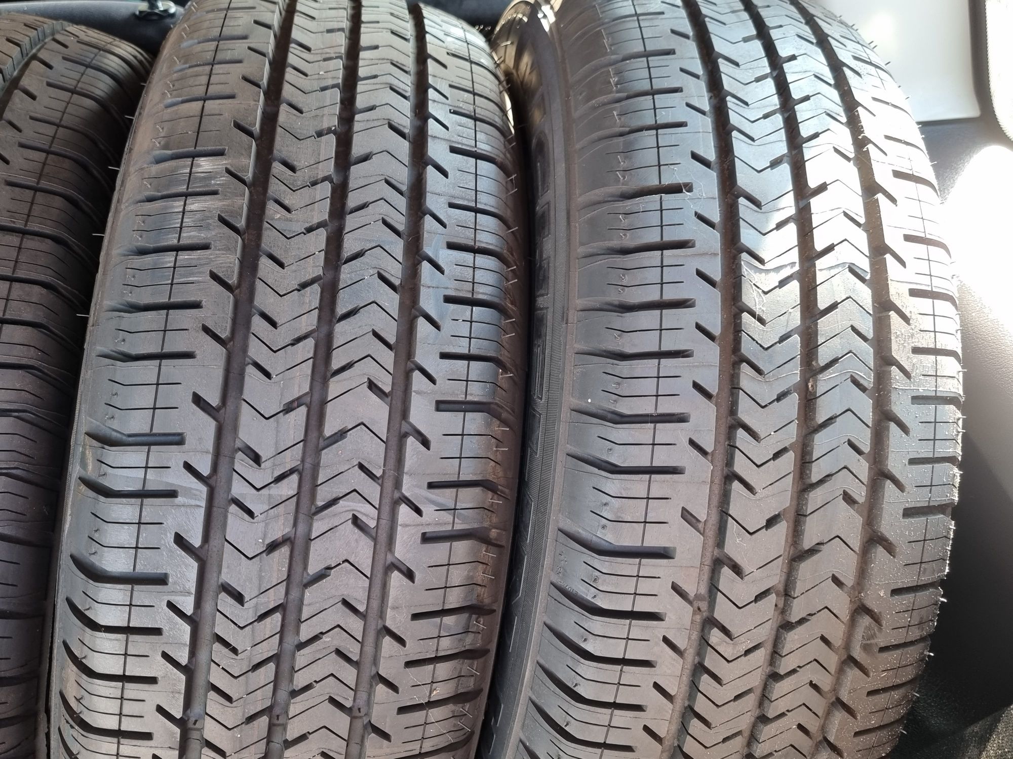 Nowe Opony Michelin Agilis51 215/65r16c