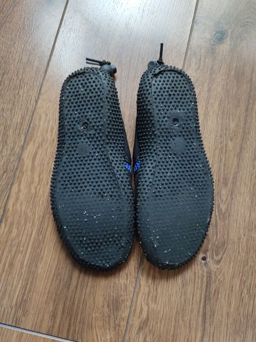 Buty do wody SURF, rozmiar 32, długość wkładki 21cm