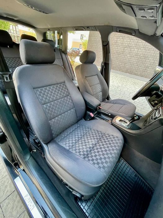 Продам Ауді     а6с5