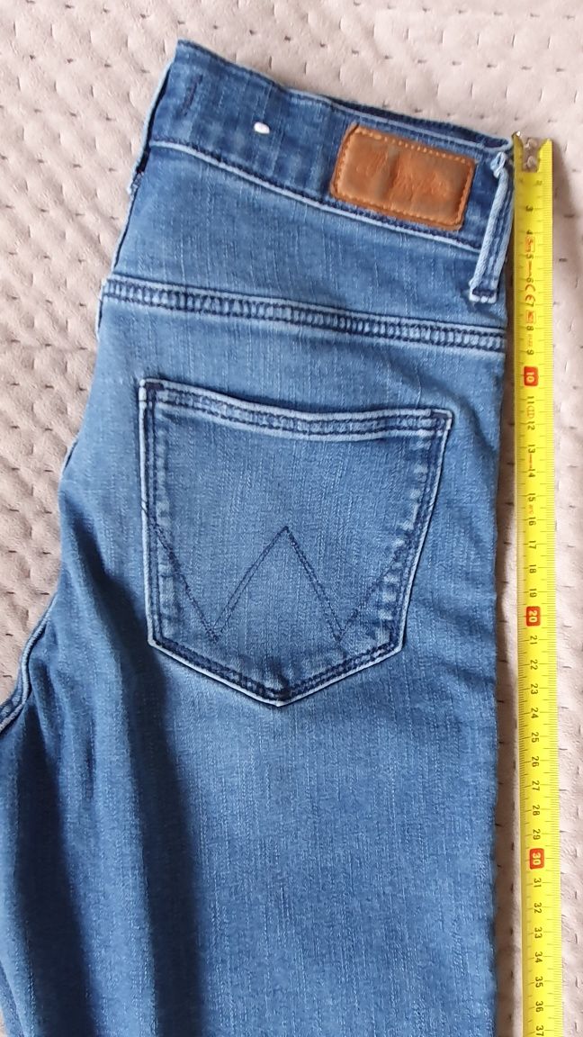 Spodnie jeansy Wrangler High Rise Skinny rozmiar 34/36