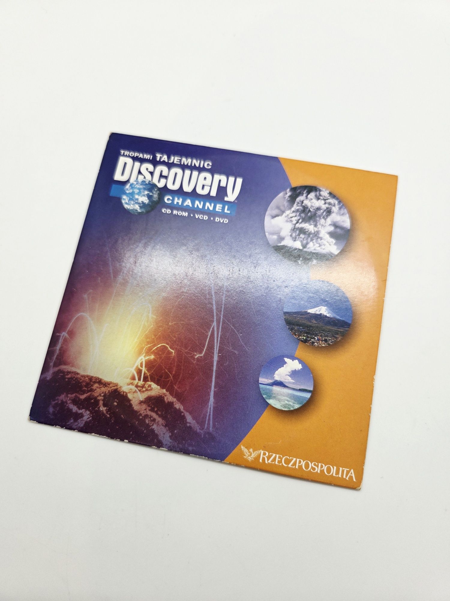 Tropami Tajemnic Discovery płyta DVD o wulkanach