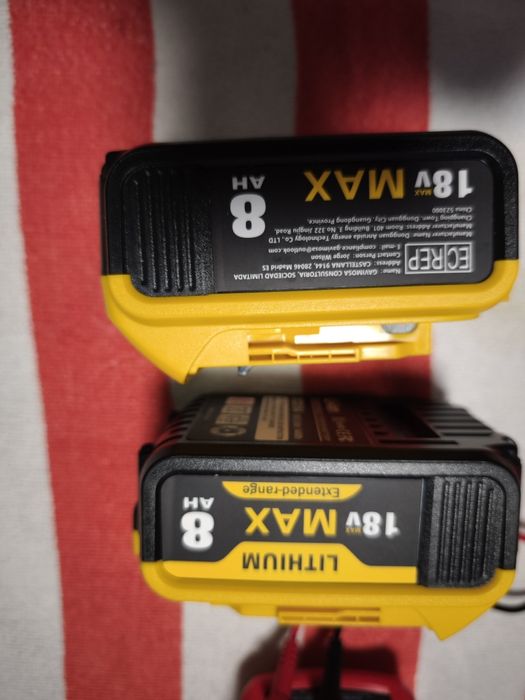 DCB184 de iões de lítio recarregável de 18 V com uma capacidade de 8,0