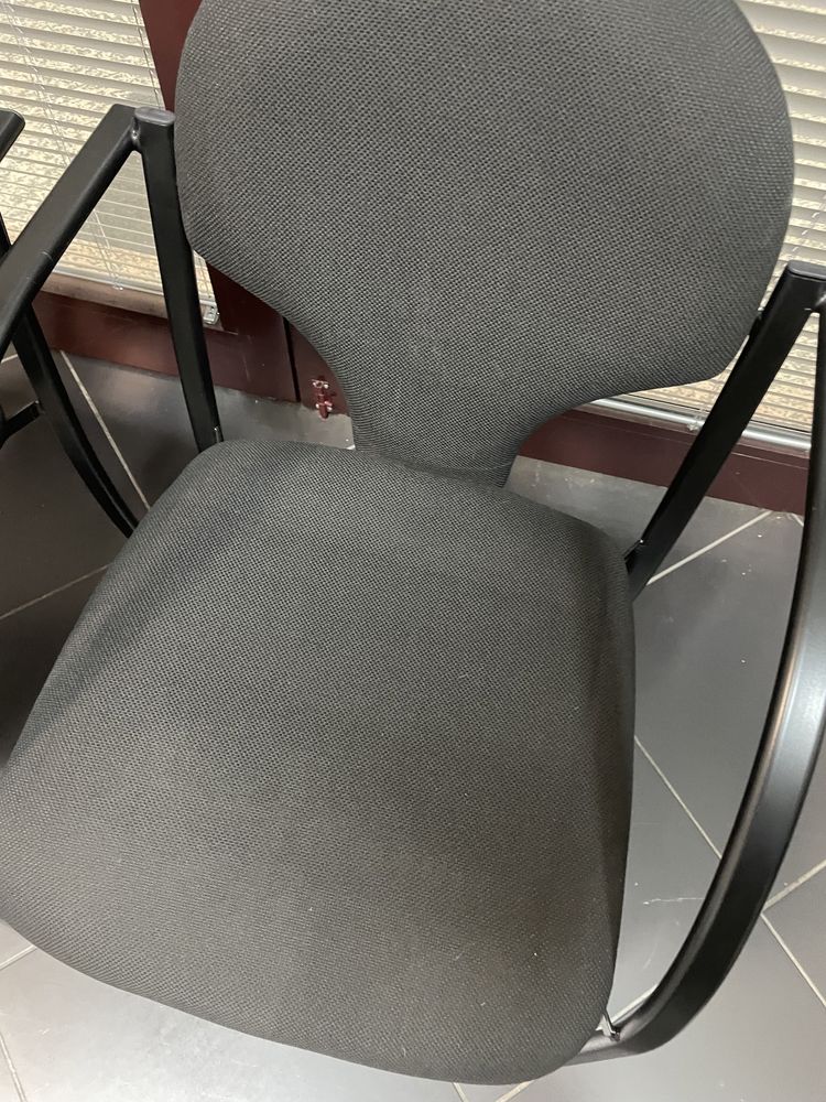 2 cadeiras de escritório