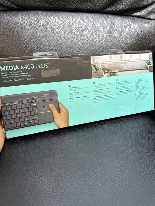 Клавіатура Logitech K400 Plus Black