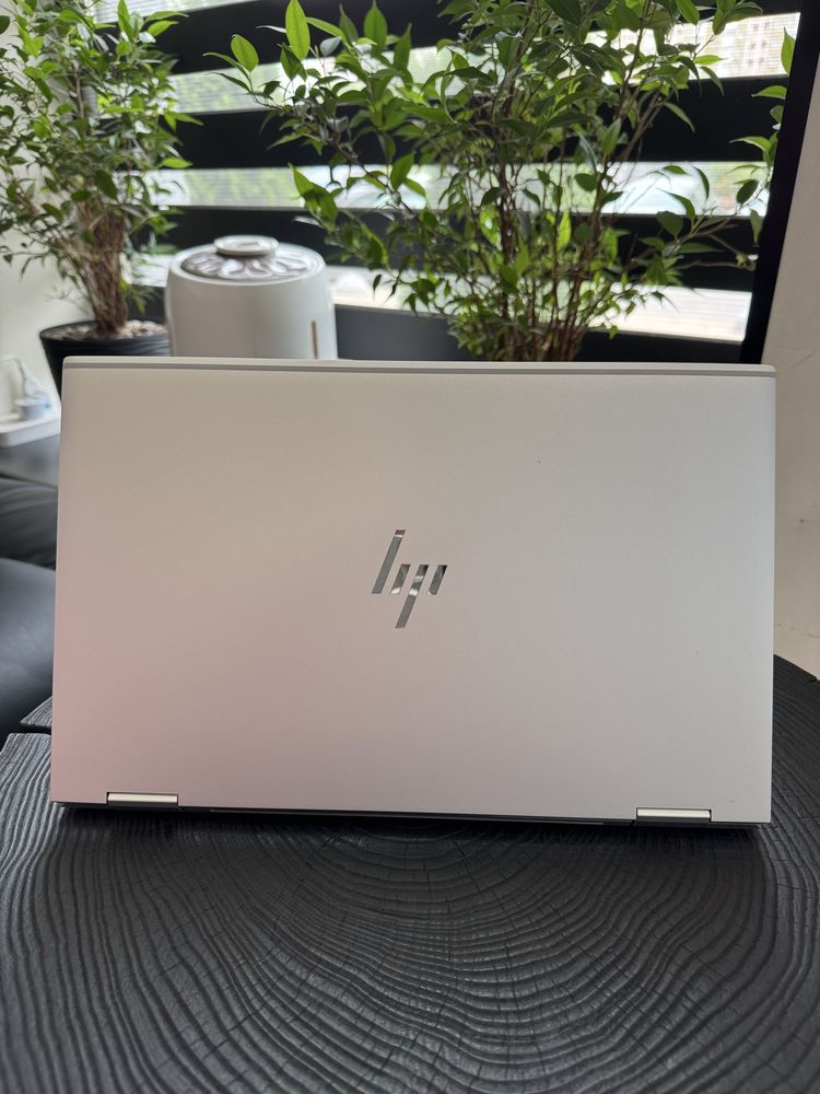 HP EliteBook X360 1040 G8 i7-1185G7 32Gb 256SSD FHD IPS #1053