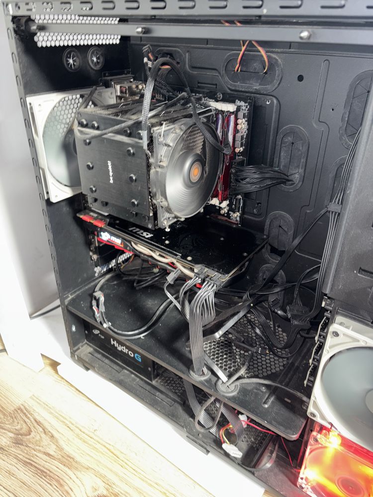 Komputer gamingowy gtx 1070 gaming 8G/i7/ssd 260,500g/16g Ram