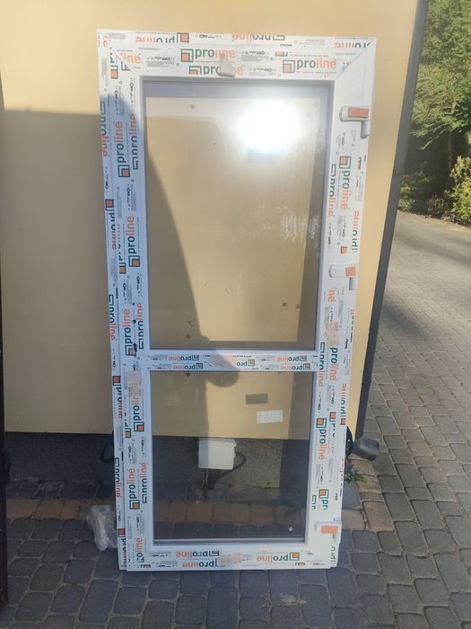 Drzwi pcv do biura sklepu magazynu tarasu 900/2100