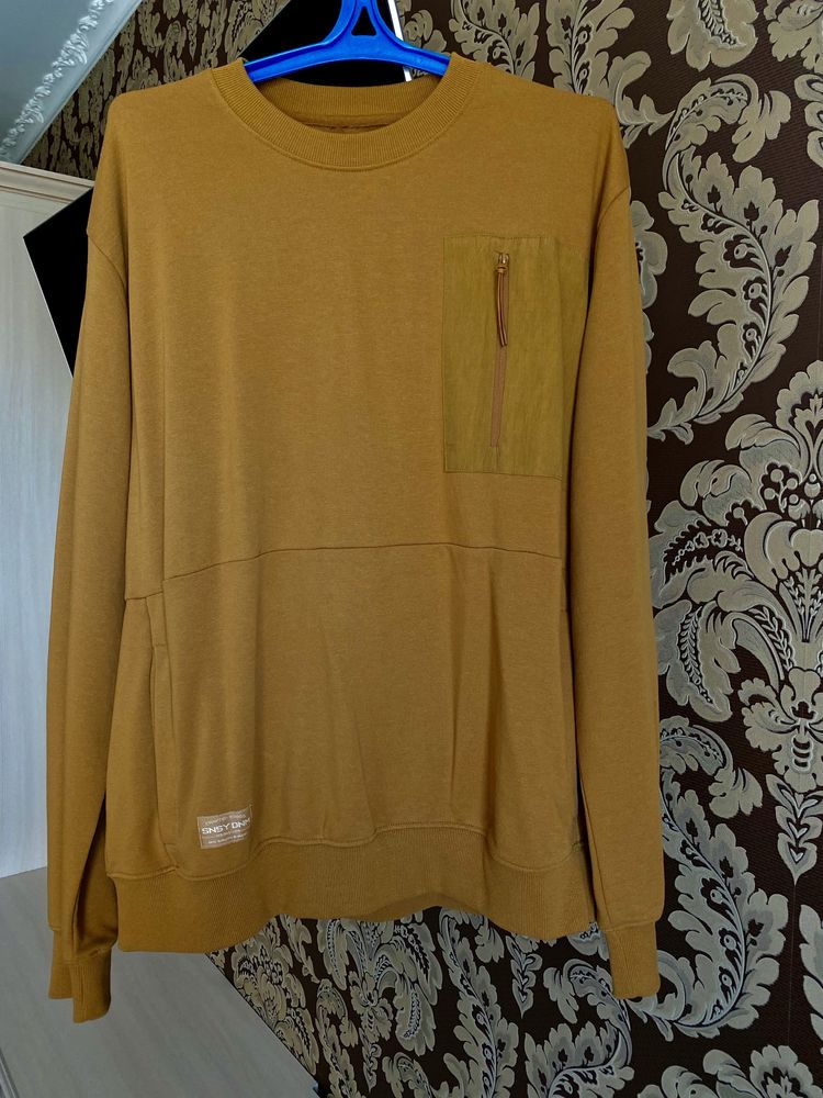 Мужской стильный горчичный свитер, кофта, размер XXL, состояние нового