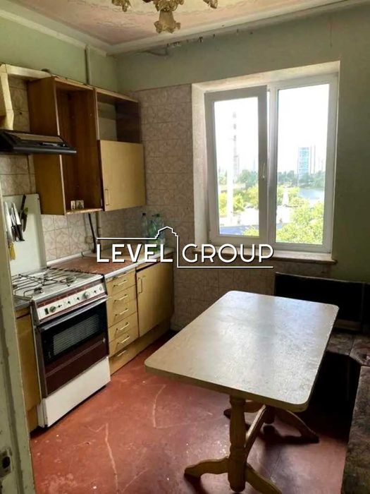 БЕЗ КОМІСІЇ. 3кім 73м2 вул. Здолбунівська 7А. Позняки. Дарницький. ГАЗ