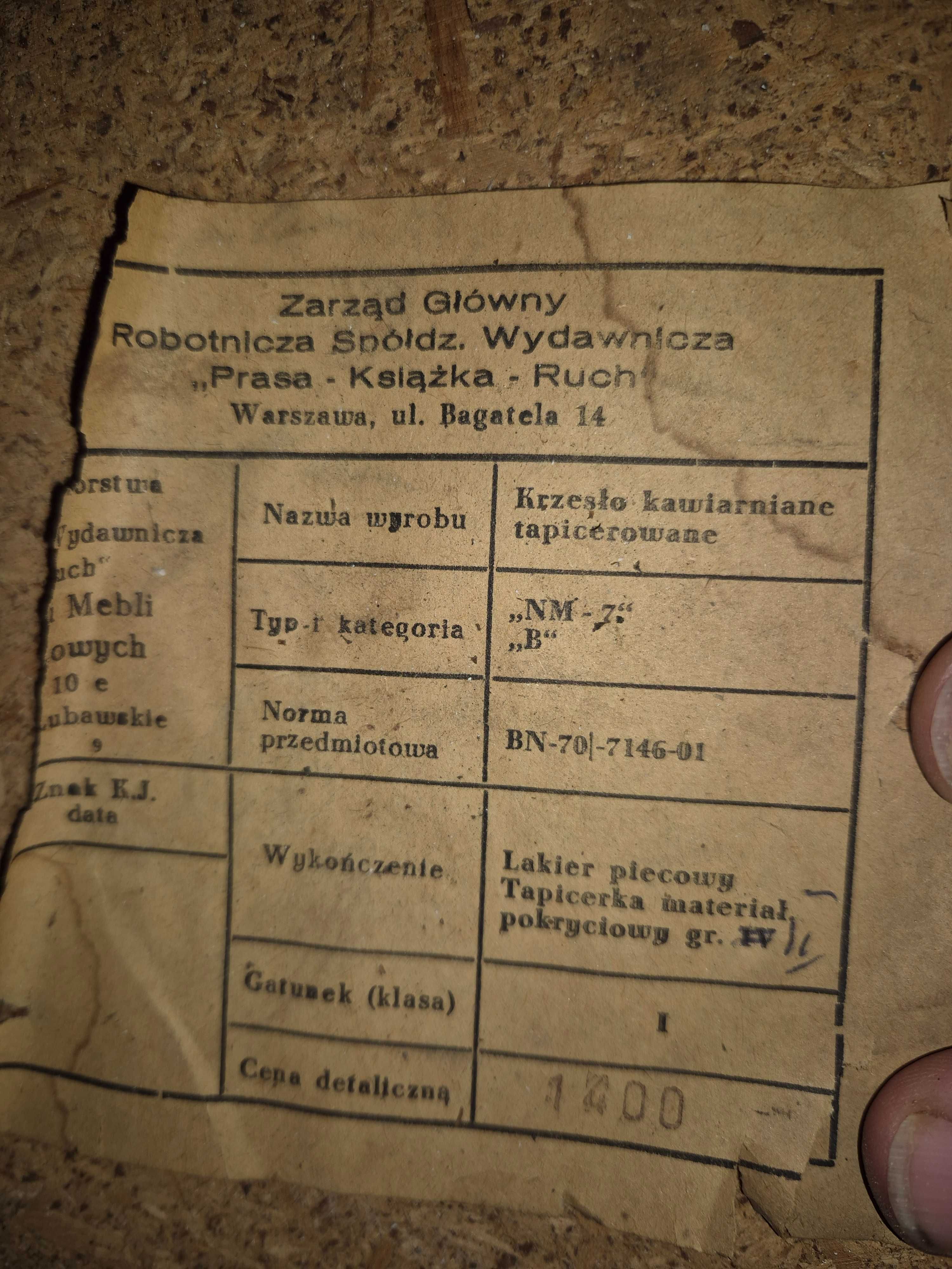 krzesła metalowe tapicerowane