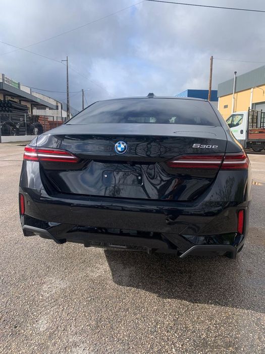 BMW 530 e Pack Desportivo M