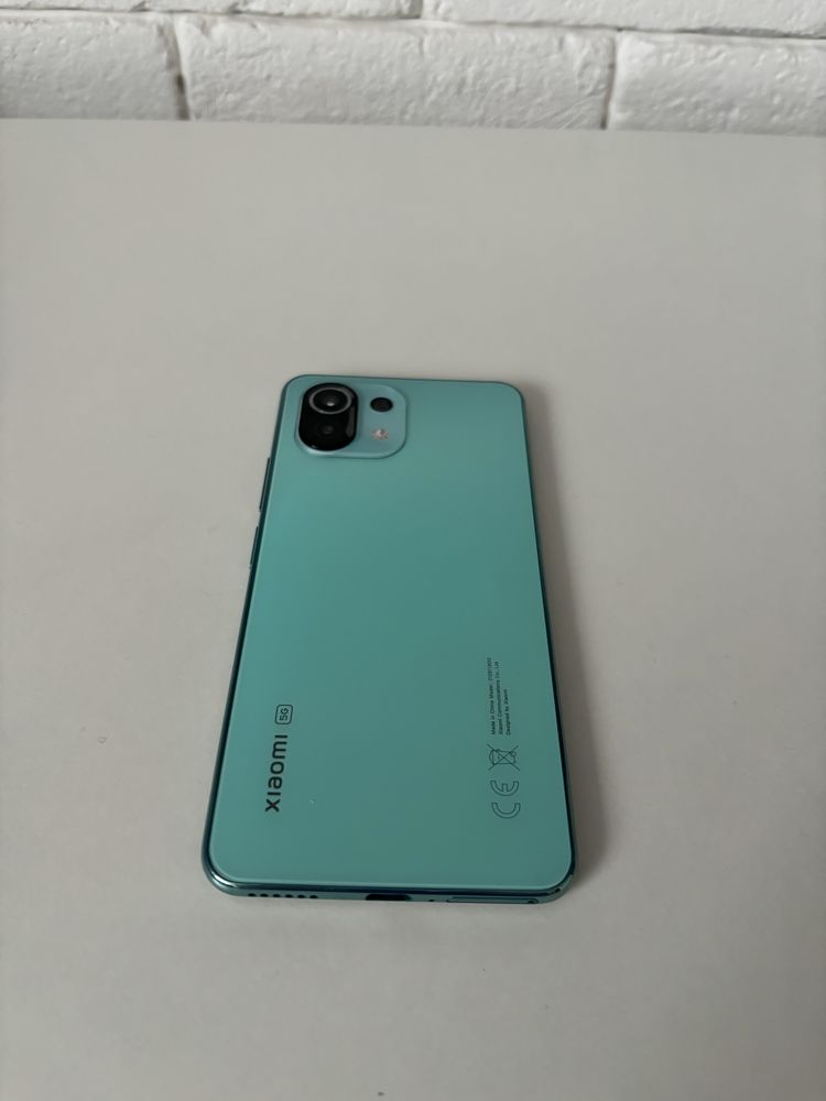 Idealny Xiaomi 11 lite NE 5G 8/128 GB