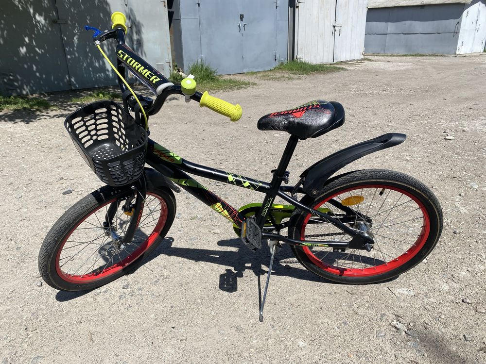 Продам дитячий велосипед ( колеса R-20)