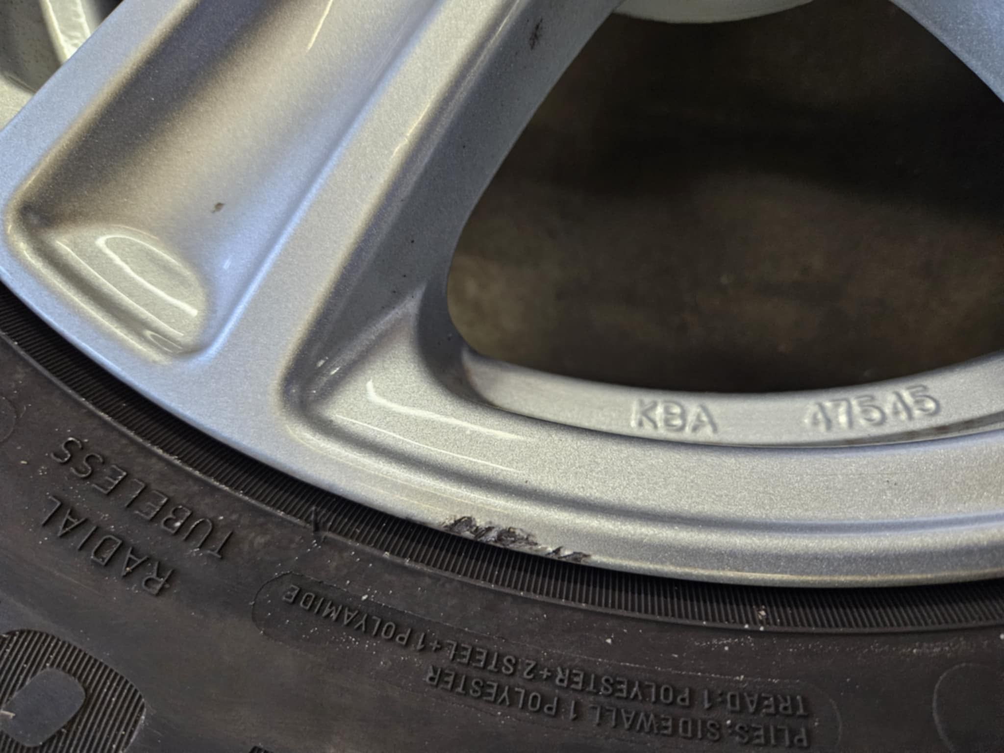 4x Felgi aluminiowe LEXUS / TOYOTA OE 7.0 x 16 5x114,3 ET45 Lexus IS