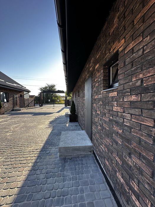 Таунхаус із ремонтом Баварська кладка, 2км від Львова ,ГОТОВИЙ РЕМОНТ