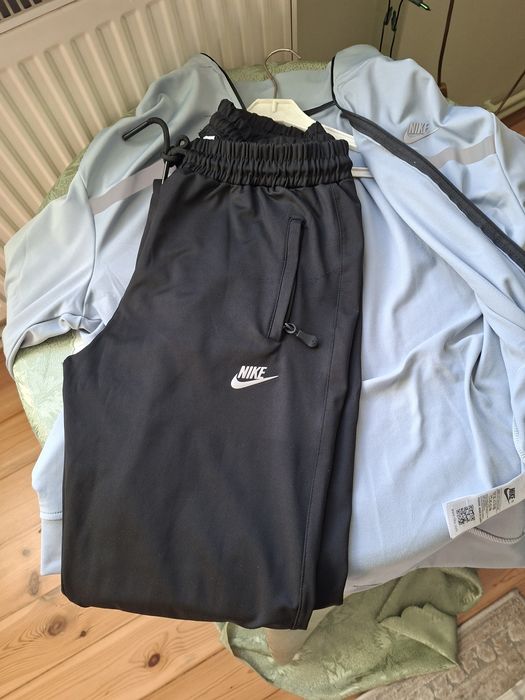 Dres Nike męski piękny