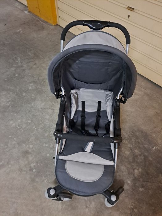 Carrinho de passeio Zippy