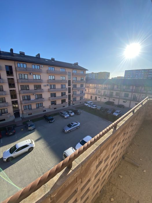 Продаж 2кім квартири на вул 8 Березня