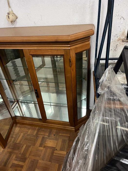 Peças de mobiliário solto