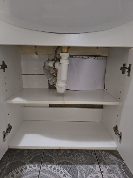 Umywalka Koło z szafką 50 cm