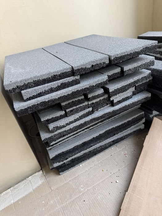 Гумове покриття. Гума для тренажерного залу