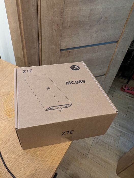 Router 5G ZTE MC889 Nowy