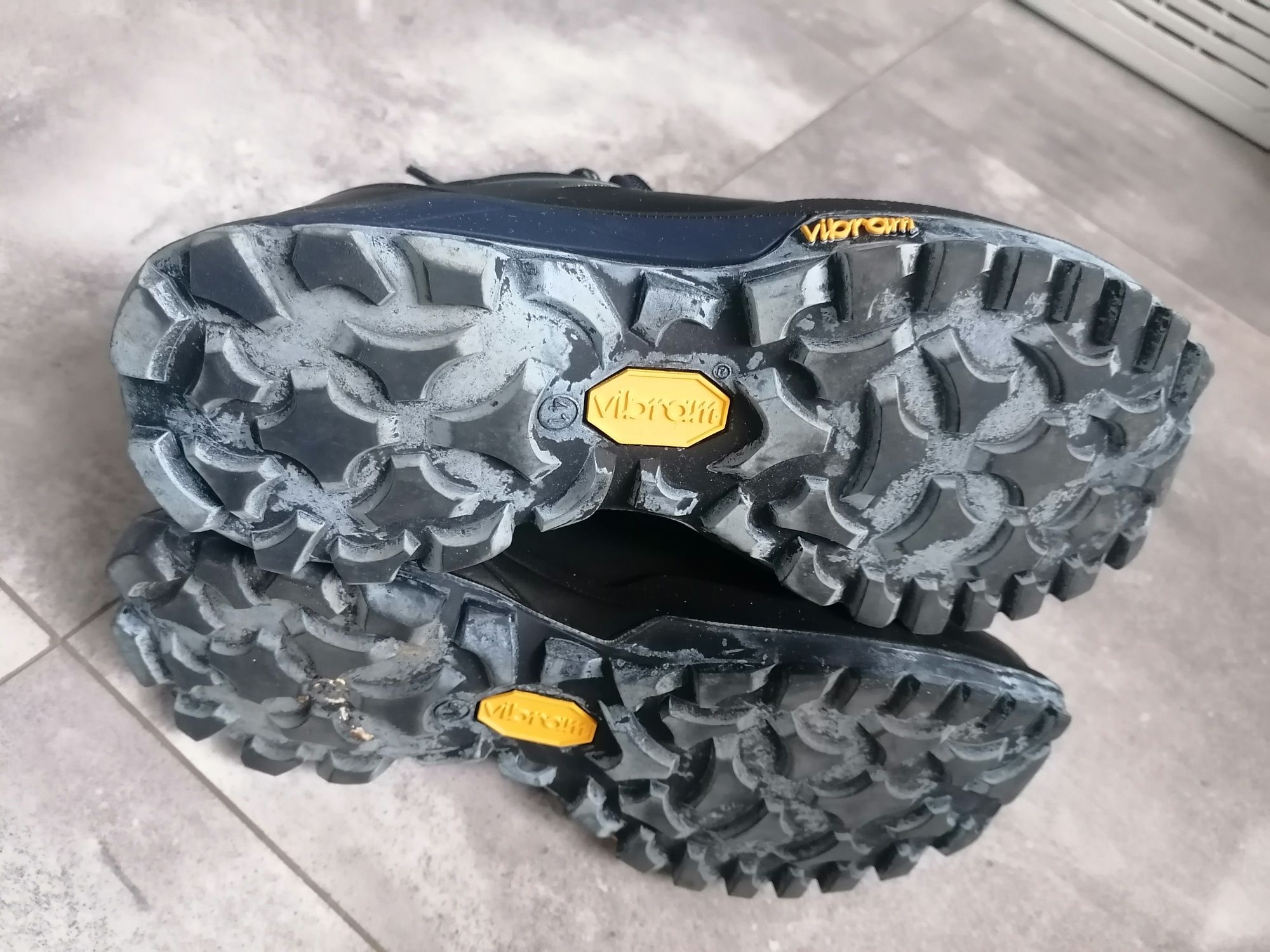 Buty trekingowe roz 41