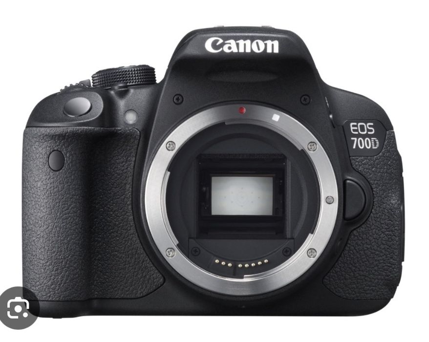 Camera Canon EOS 700D