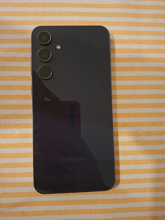 a55 5g em ótimo estado com galaxy buds fe