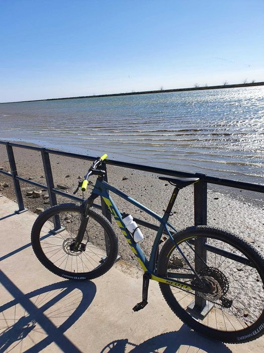 Bicicleta Scott Scale 940